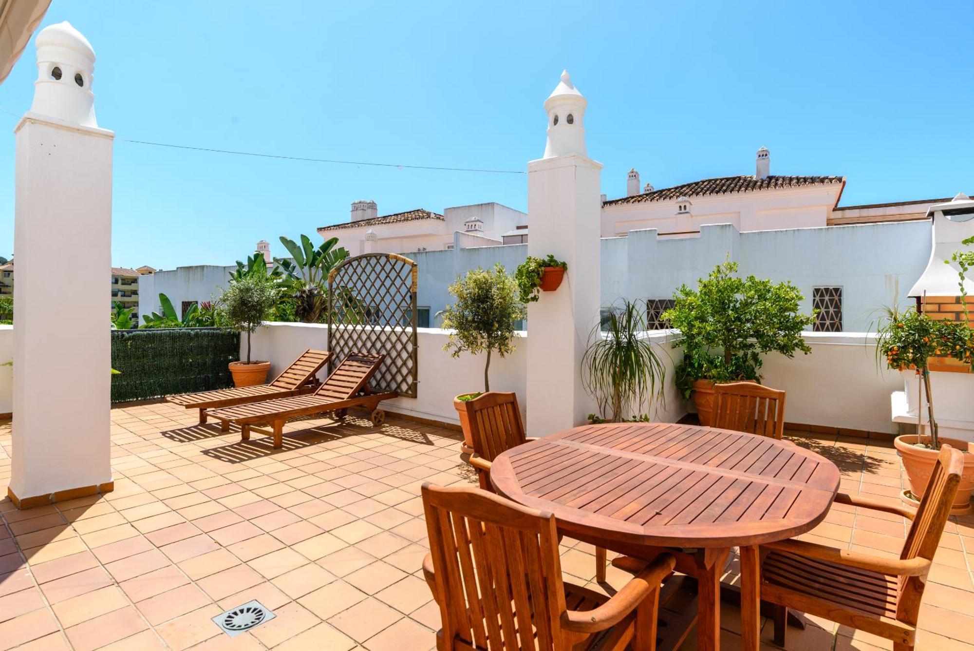 Bed and Breakfast Golf Hills Estepona Zewnętrze zdjęcie