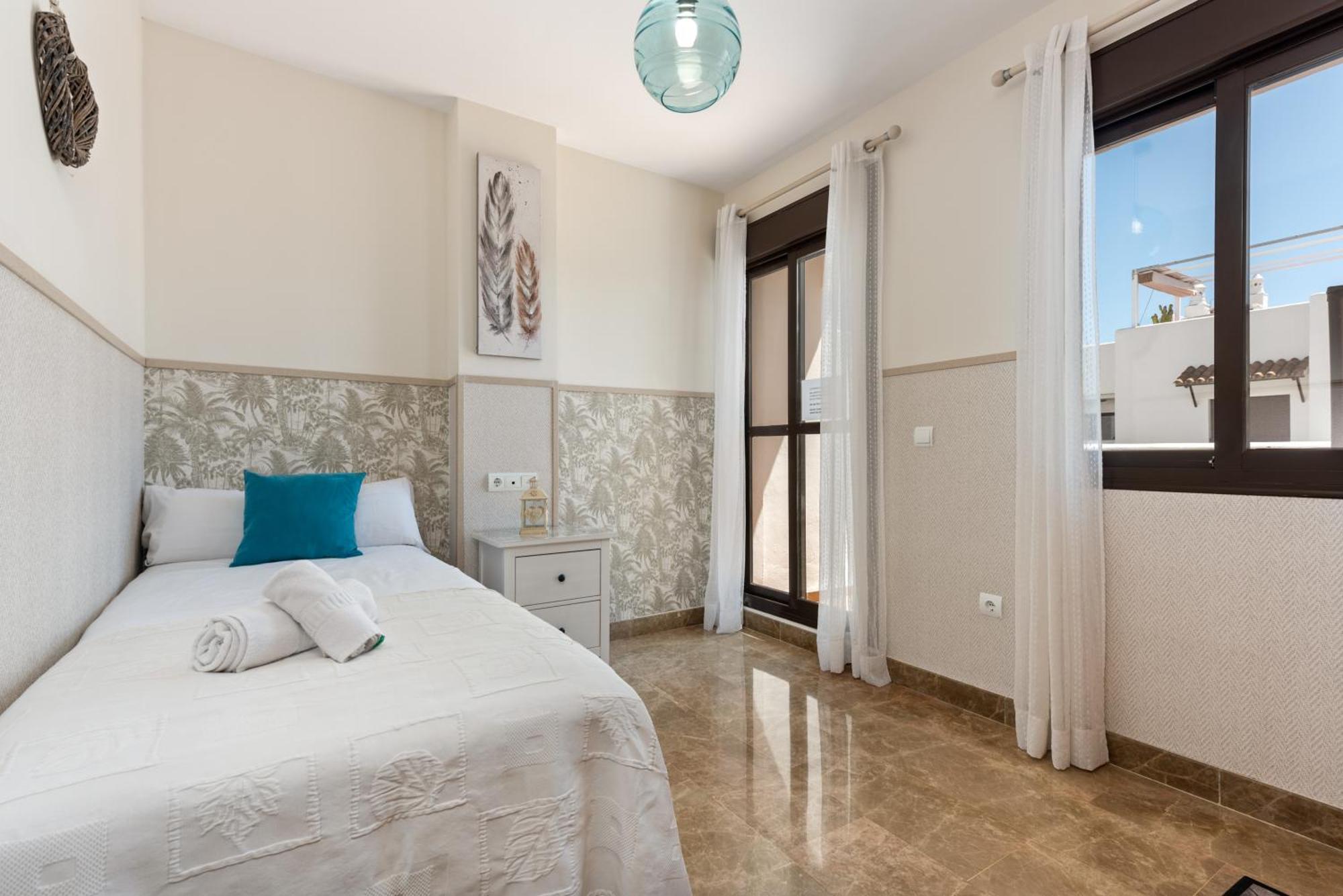 Bed and Breakfast Golf Hills Estepona Zewnętrze zdjęcie