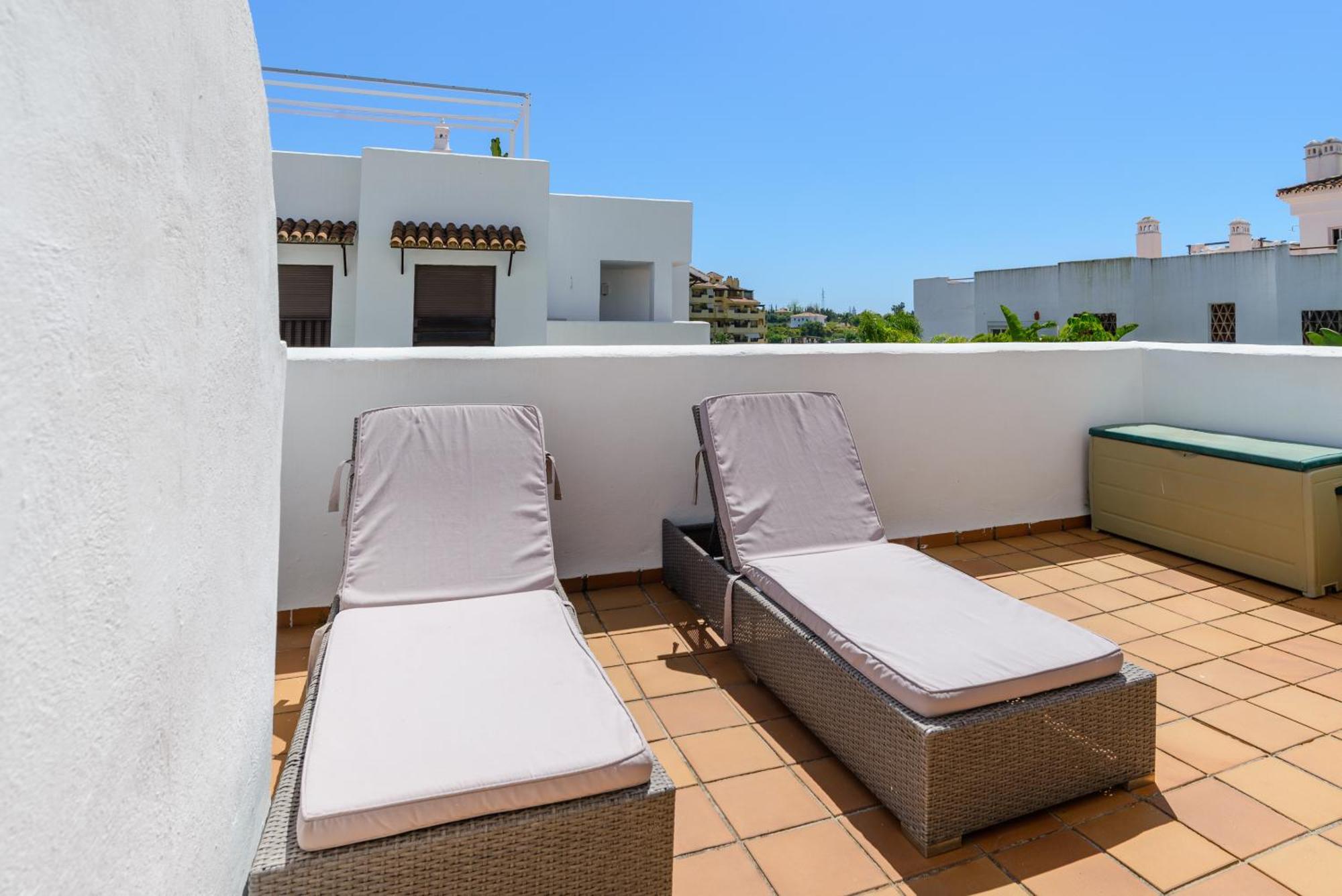 Bed and Breakfast Golf Hills Estepona Zewnętrze zdjęcie