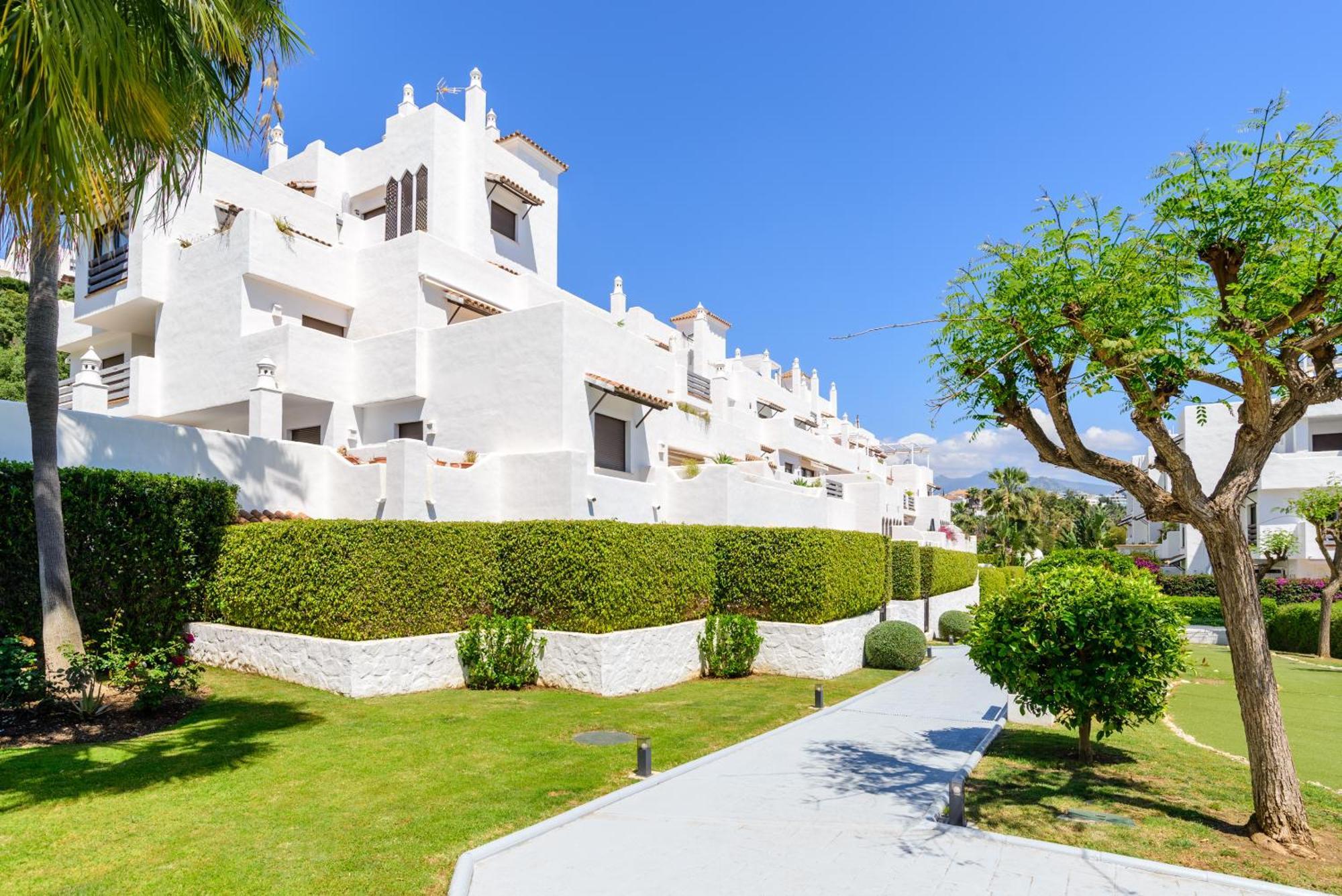 Bed and Breakfast Golf Hills Estepona Zewnętrze zdjęcie